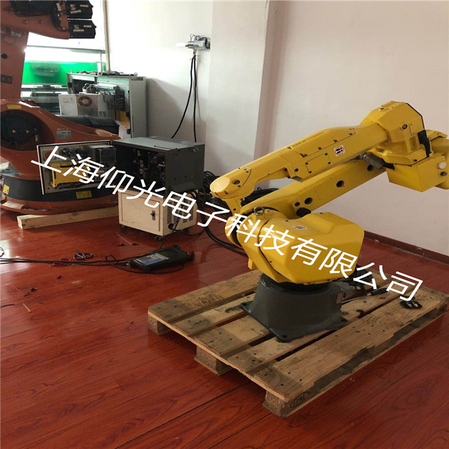 史陶比爾Staubli工業(yè)機(jī)械手開啟電源而工控機(jī)沒有反應(yīng)