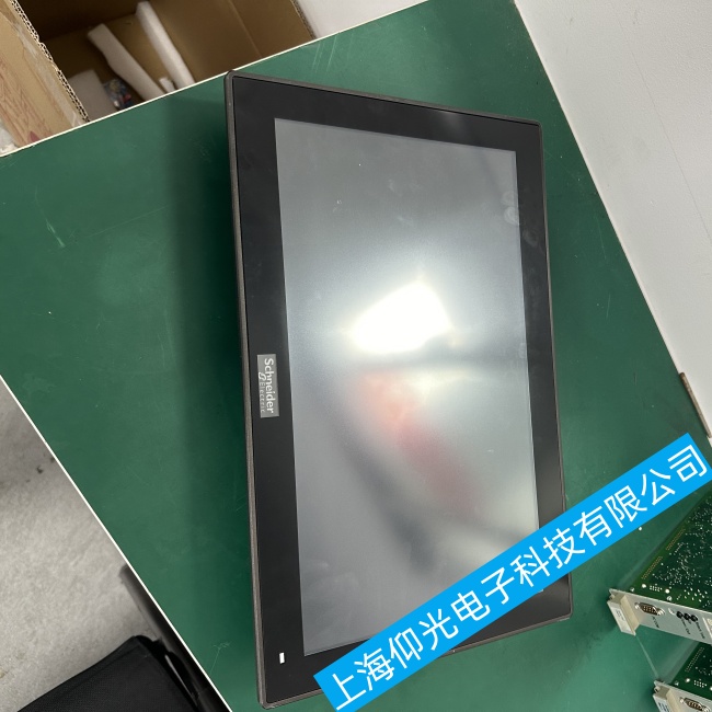 新疆施耐德觸摸屏XBTG4320有背光無(wú)字符故障維修哪家質(zhì)量好